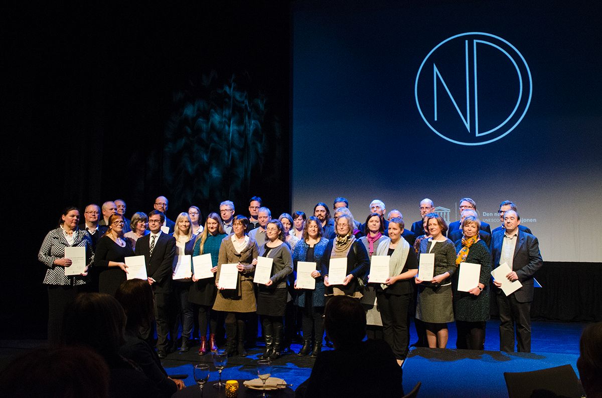 Samtlige mottakere av diplomet under tildeling av Norges Dokumentarv-status.