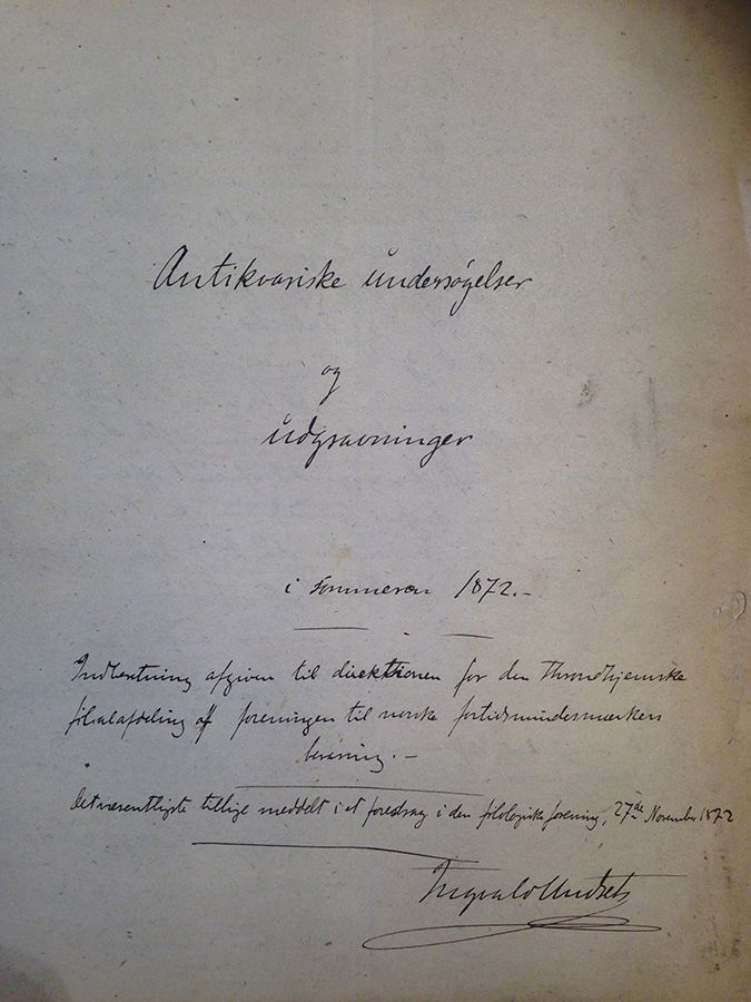 Forside til notater fra Ingvald Undsets&amp;#160;antikvariske undersøkelser og utgravninger i sommeren 1872. Foto: Kulturhistorisk museum, UiO / Anne Britt Halvorsen