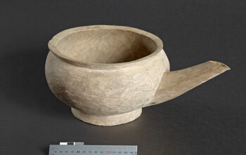 (UEM46933) Wood carving for serving rice wine ( horlang ). Made by Yor Keap, Tekok zone, Inghi basti. Material: Wood. Karbi Anglong/Inghi district.
