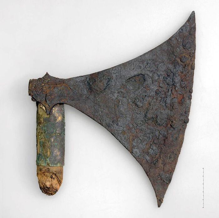 axe