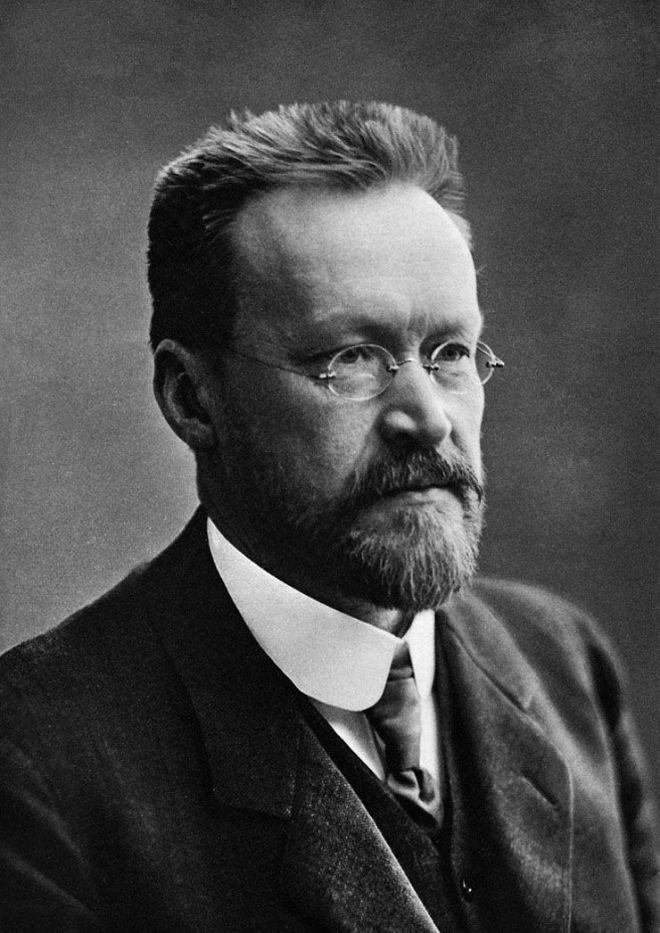 Figure 3: Professor Gabriel Gustafson (1853-1915), Head of the Museum of National Antiquities and leader of the Oseberg excavations. Photo: Museum of Cultural History.