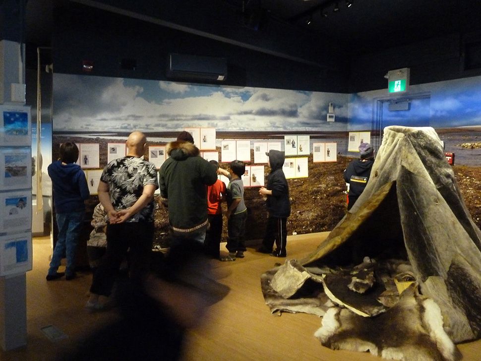 Quqshuun Ilihakvik and Nattilik Heritage Centre Heritage fair 2014: presentations at the Heritage Centre May, 2014