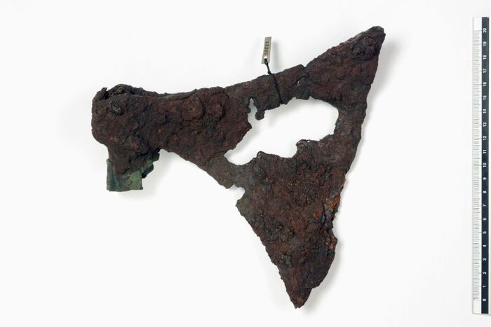 More picture of this axe in the museum&#39;s database.