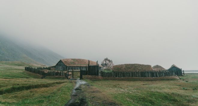 Foto av tradisjonell vikingbosetning. Foto: Istock