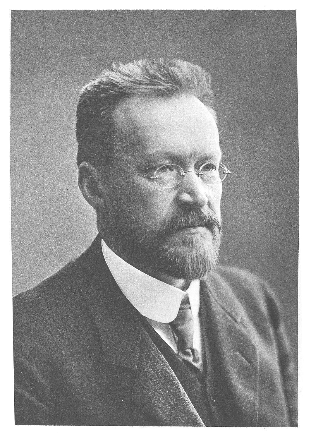 Professor Gabriel Gustafson (1853–1915), bestyrer for Oldsaksamlingen og leder for Osebergutgravningen.