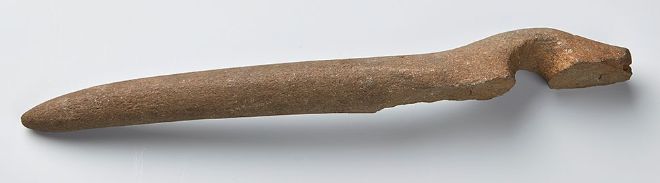 Fra Vormeli, Risør kommune, Aust-Agder. Nåværende lengde 28,5 cm.&amp;#160;C17546.